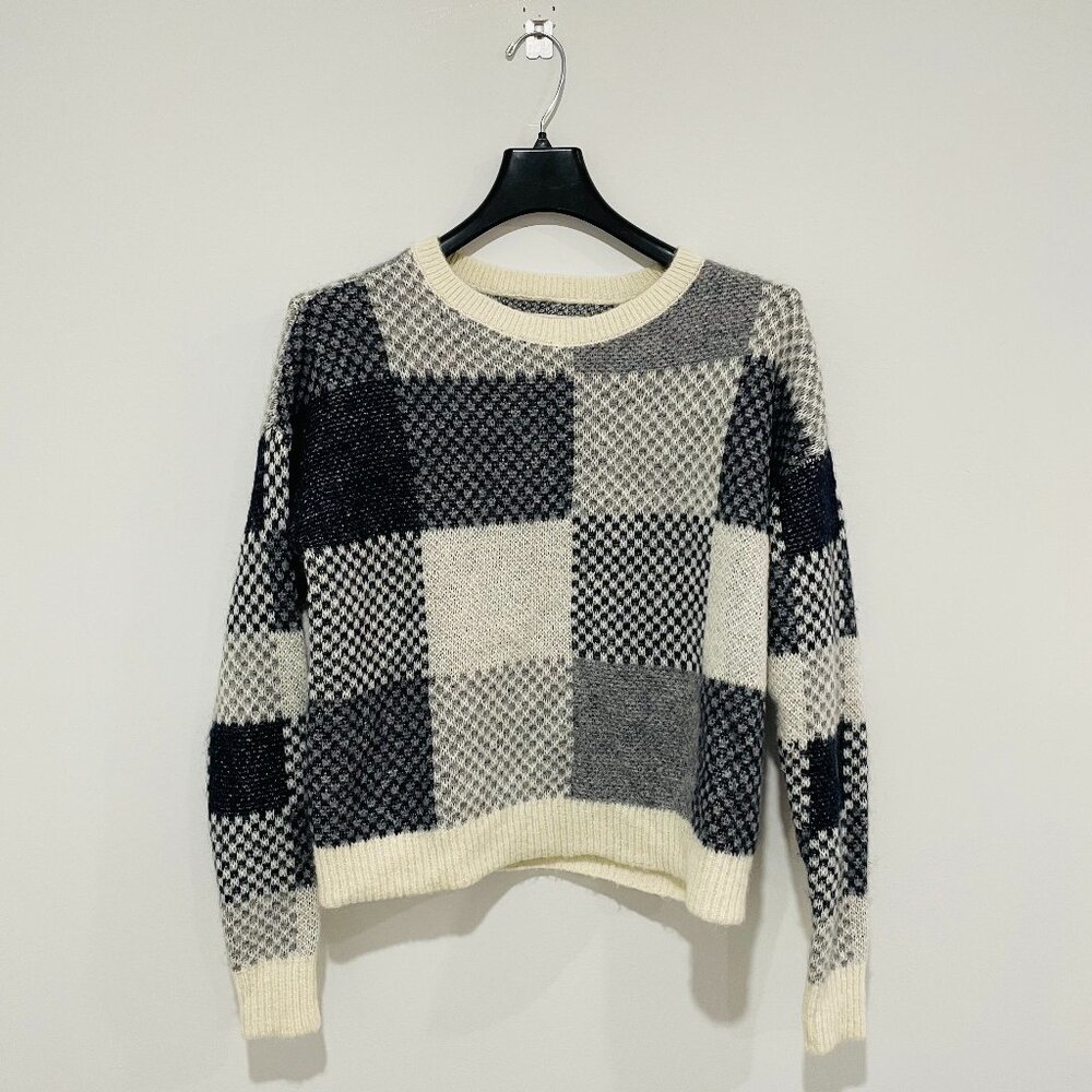 Abercrombie & Fitch Women Black and White Sweater Size S,
